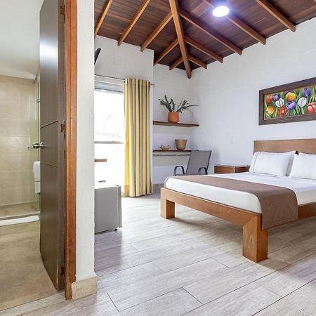 Hotel Prada Бейо Екстериор снимка