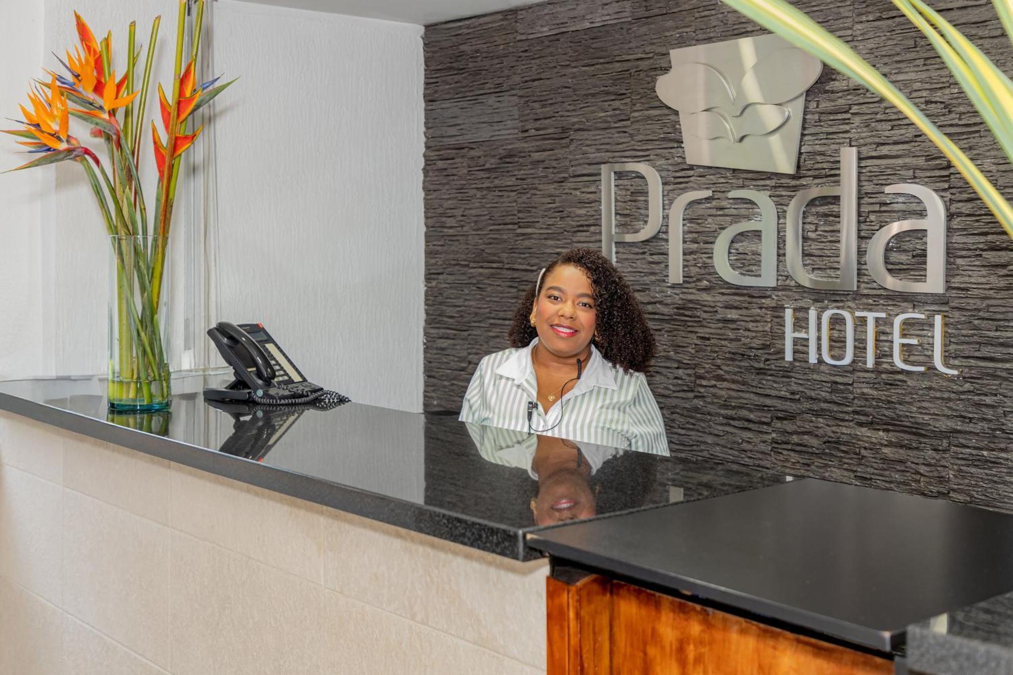 Hotel Prada Бейо Екстериор снимка