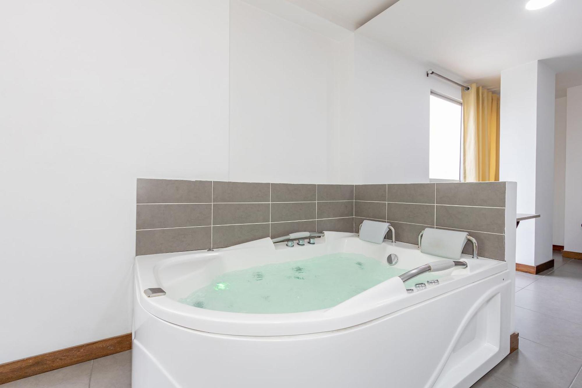 Hotel Prada Бейо Екстериор снимка