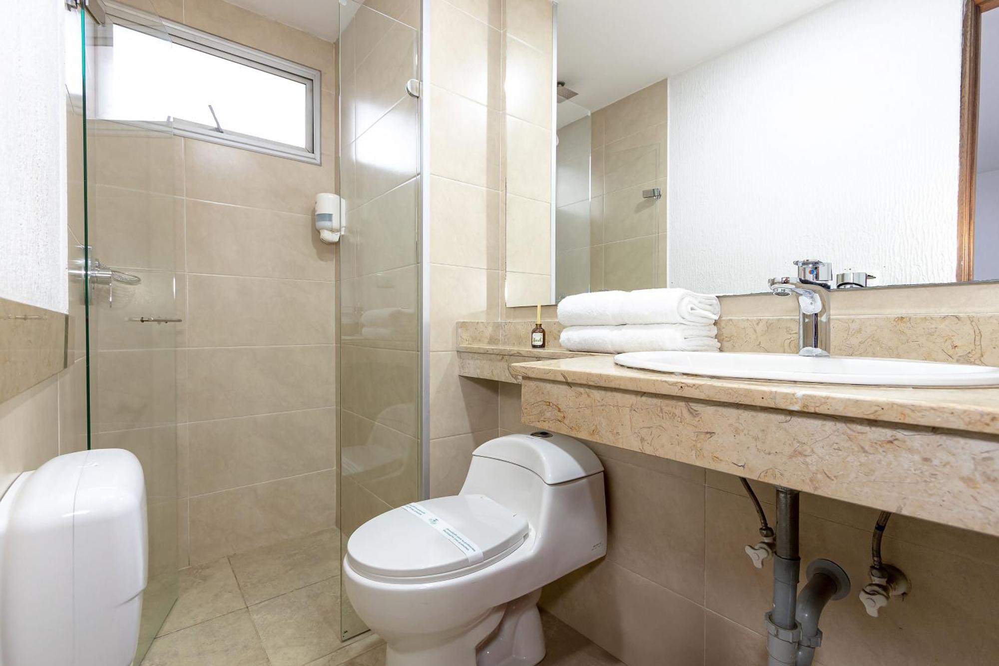 Hotel Prada Бейо Екстериор снимка