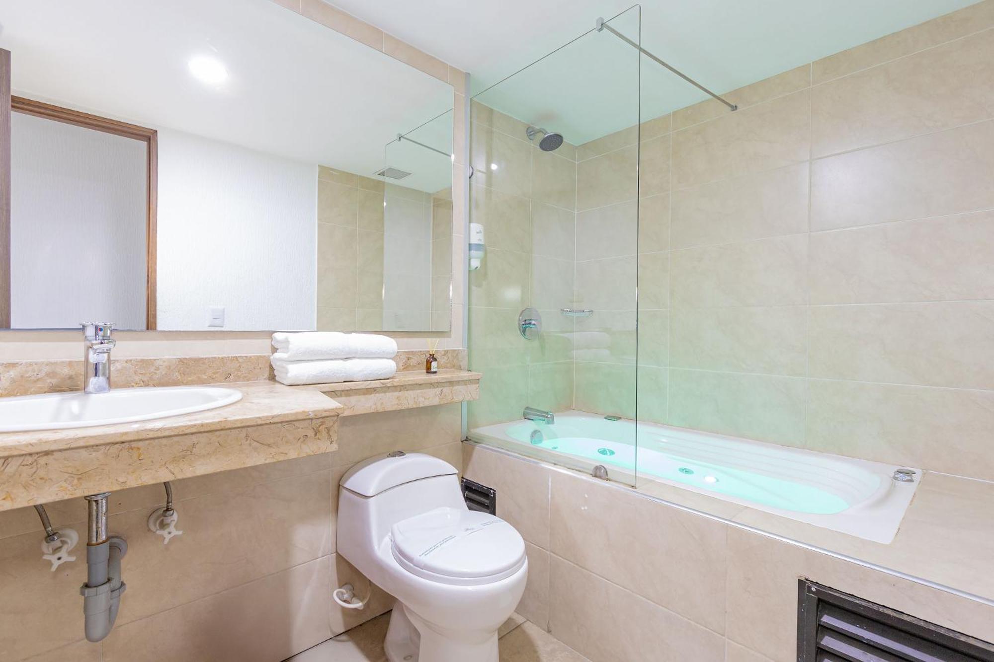 Hotel Prada Бейо Екстериор снимка
