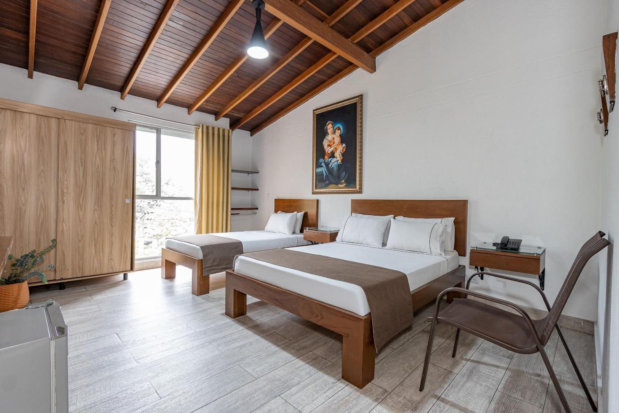 Hotel Prada Бейо Екстериор снимка
